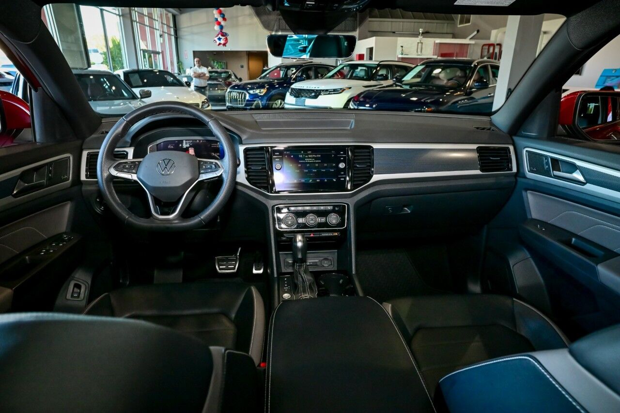 2022 Volkswagen Atlas Cross Sport 3.6L V6 SEL Premium R-Line Springfield NJ