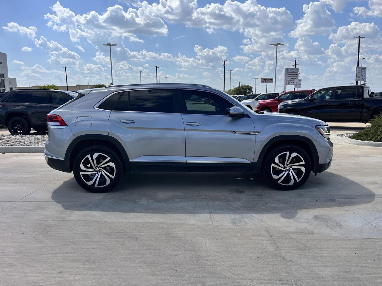 2022 Volkswagen Atlas Cross Sport 3.6L V6 SEL