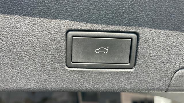 2022 Volkswagen Atlas Cross Sport V6 SE Corona CA