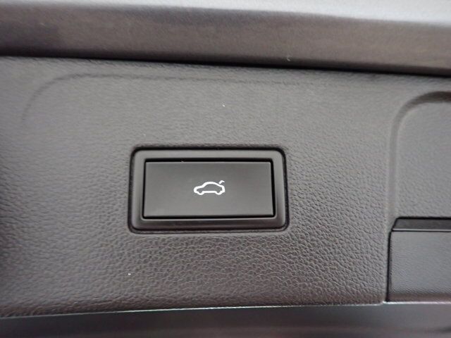 2022 Volkswagen Atlas Highline AWD LEATHER NAVI SUNROOF 7 PASS Listowel ON