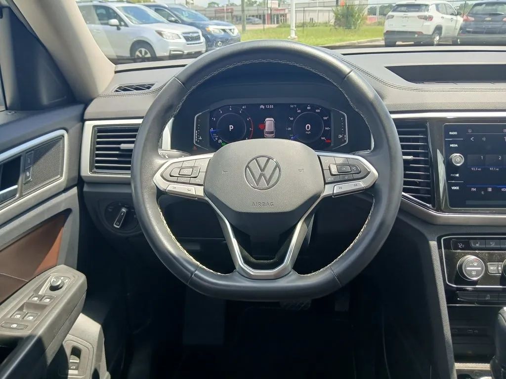 2022 Volkswagen Atlas SE w/Tech Pkg Sport Utility 4D Maitland FL
