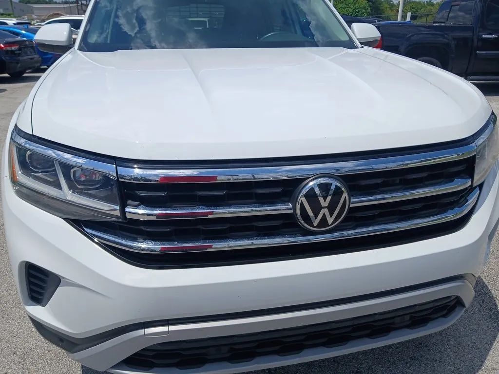 2022 Volkswagen Atlas SE w/Tech Pkg Sport Utility 4D Maitland FL