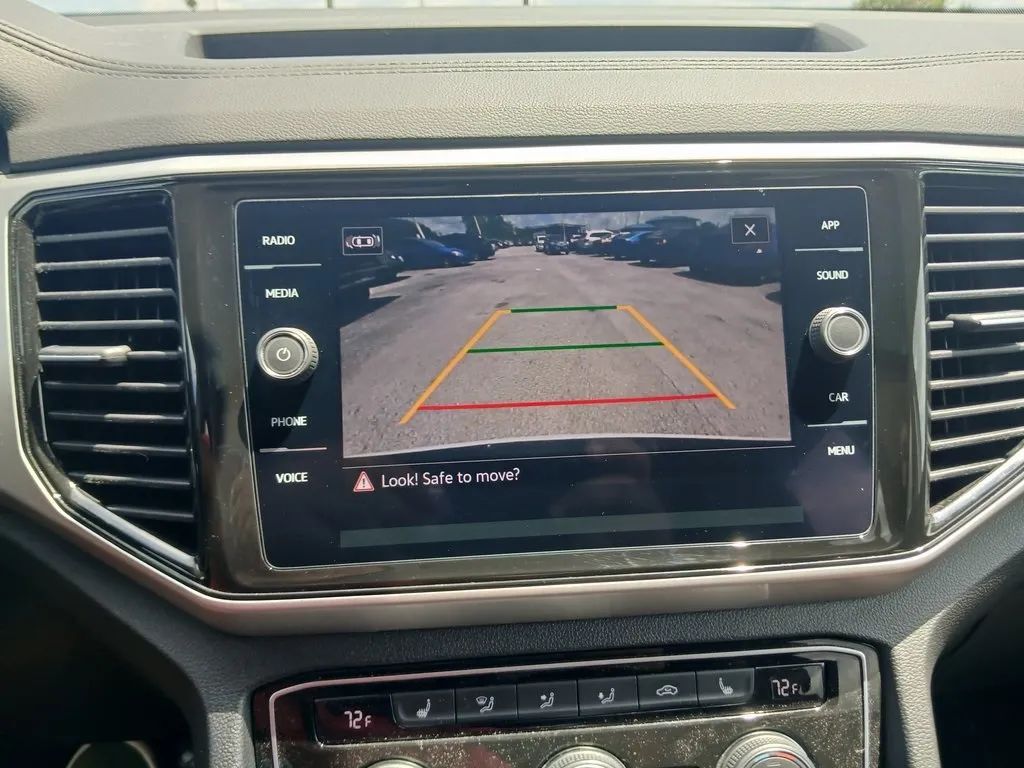 2022 Volkswagen Atlas SE w/Tech Pkg Sport Utility 4D Maitland FL