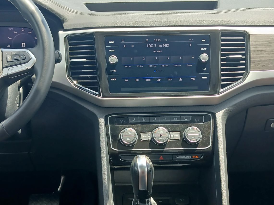 2022 Volkswagen Atlas SE w/Tech Pkg Sport Utility 4D Maitland FL