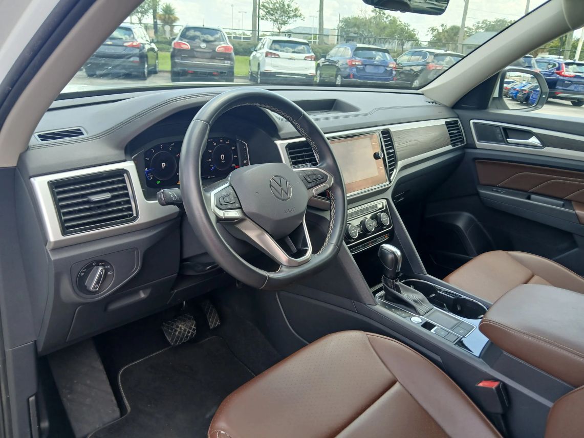 2022 Volkswagen Atlas SE w/Tech Pkg Sport Utility 4D Maitland FL
