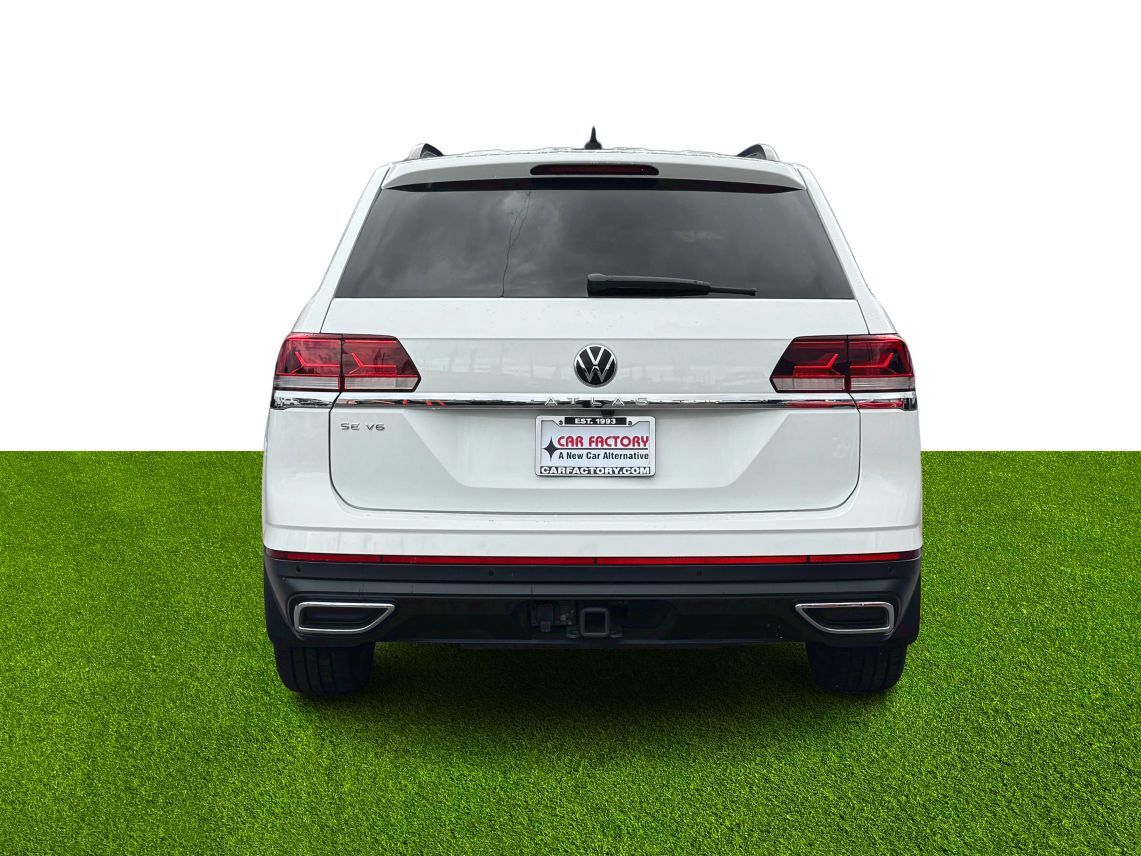 2022 Volkswagen Atlas SE w/Tech Pkg Sport Utility 4D