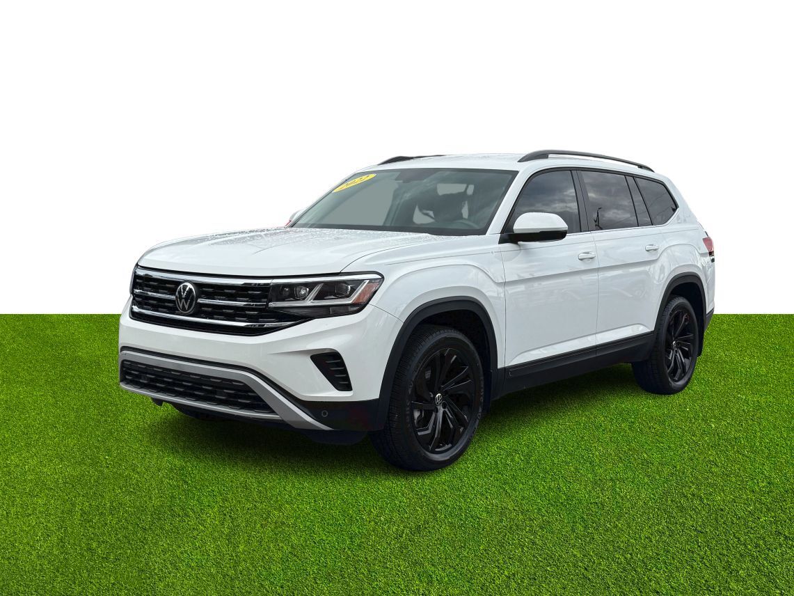 2022 Volkswagen Atlas SE w/Tech Pkg Sport Utility 4D