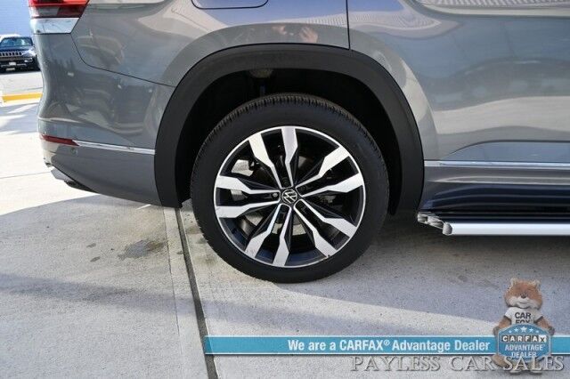 2022 Volkswagen Atlas SEL Premium R-Line / AWD / Heated & Cooled Leather Seats / Heated Steering Wheel / Sunroof / NAV / Adaptive Cruise / Lane Depart & Blind Spot Alert / Rear Captain Chairs / 3rd Row / Seats 6 / Luggage Rack / Tow Pkg Anchorage AK