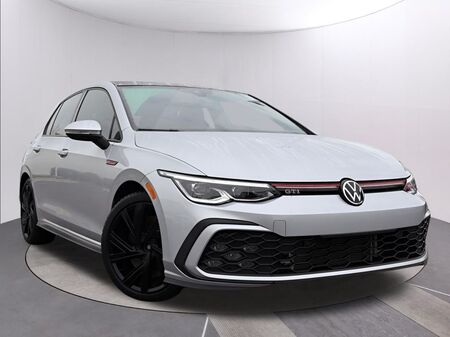 Volkswagen Golf GTI 2.0T SE 2022