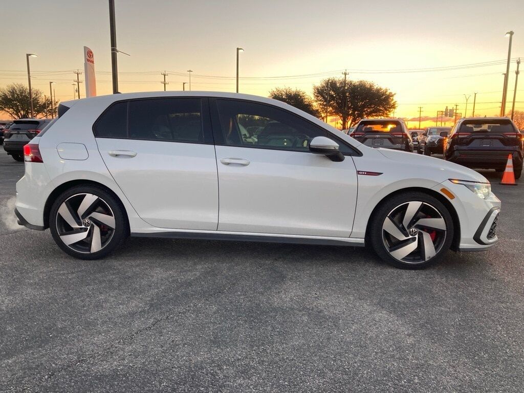 2022 Volkswagen Golf GTI 2.0T SE