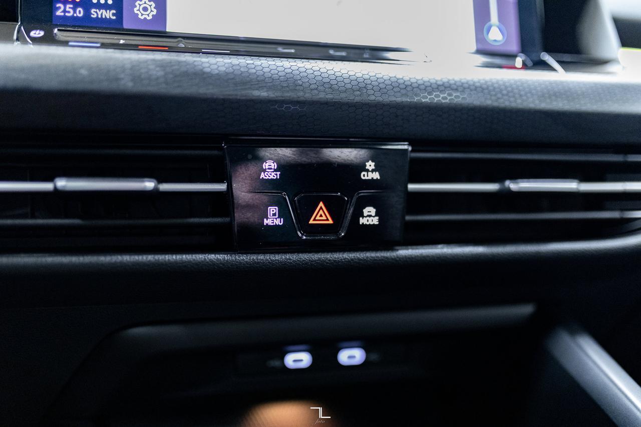 2022 Volkswagen Golf GTI Performance Leather Roof Nav BCam Red Deer AB