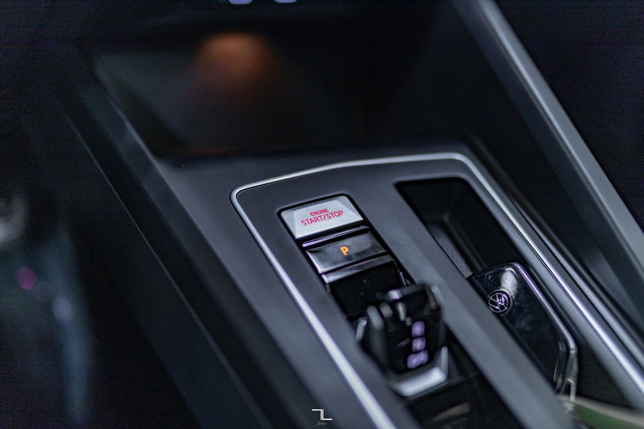 2022 Volkswagen Golf GTI Performance Leather Roof Nav BCam Red Deer AB