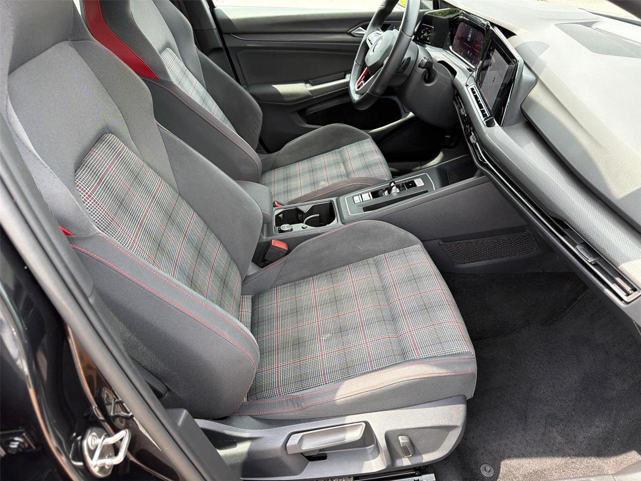 2022 Volkswagen Golf GTI SE Hagerstown MD