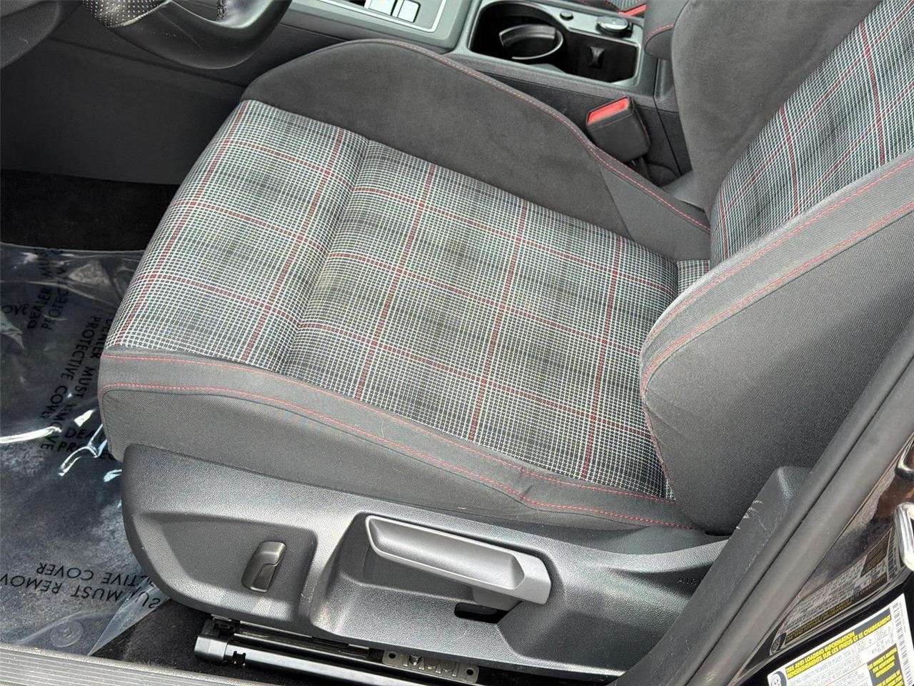 2022 Volkswagen Golf GTI SE Hagerstown MD