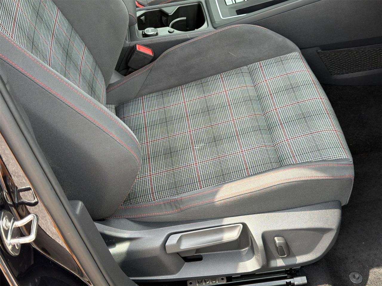 2022 Volkswagen Golf GTI SE Hagerstown MD