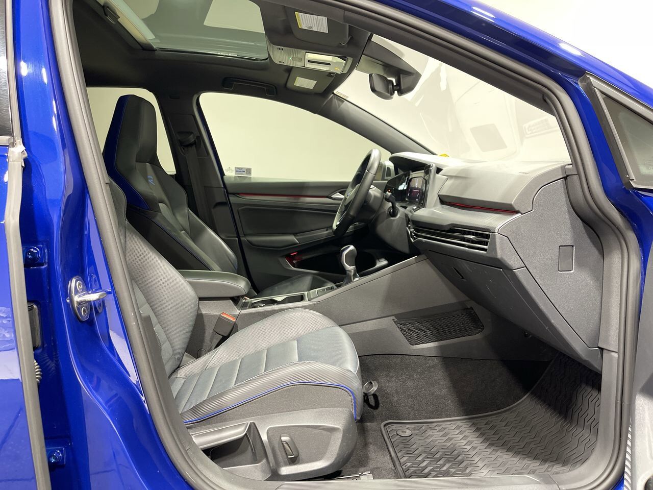 2022 Volkswagen Golf R 4DR HB MT Sherwood Park AB