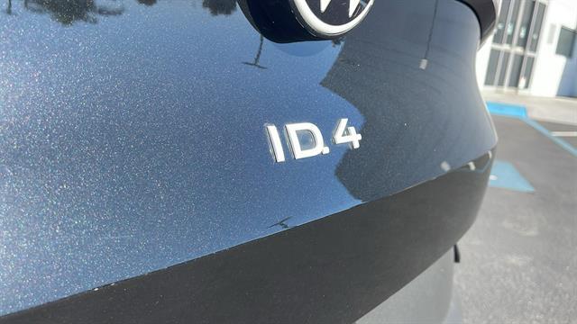 2022 Volkswagen ID.4 Pro Corona CA