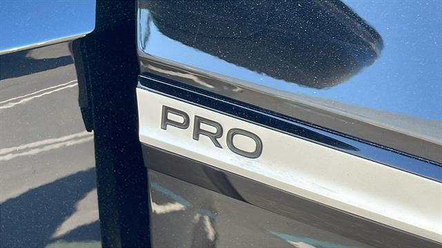 2022 Volkswagen ID.4 Pro Corona CA