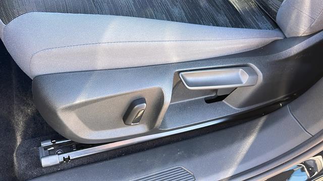 2022 Volkswagen ID.4 Pro Corona CA