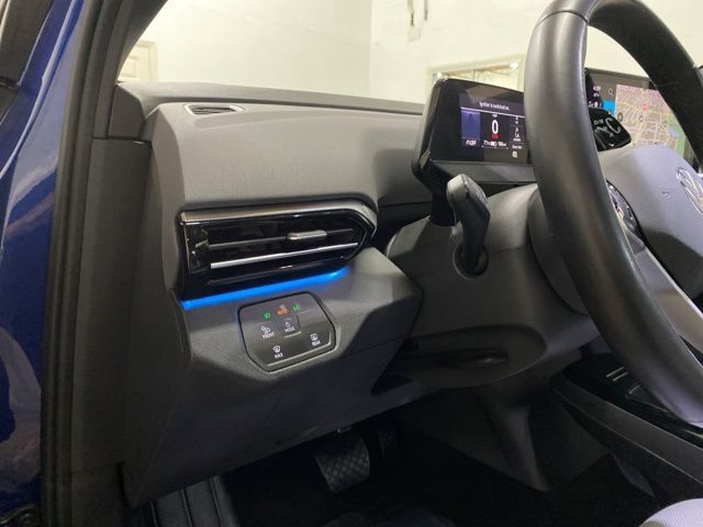 View 18