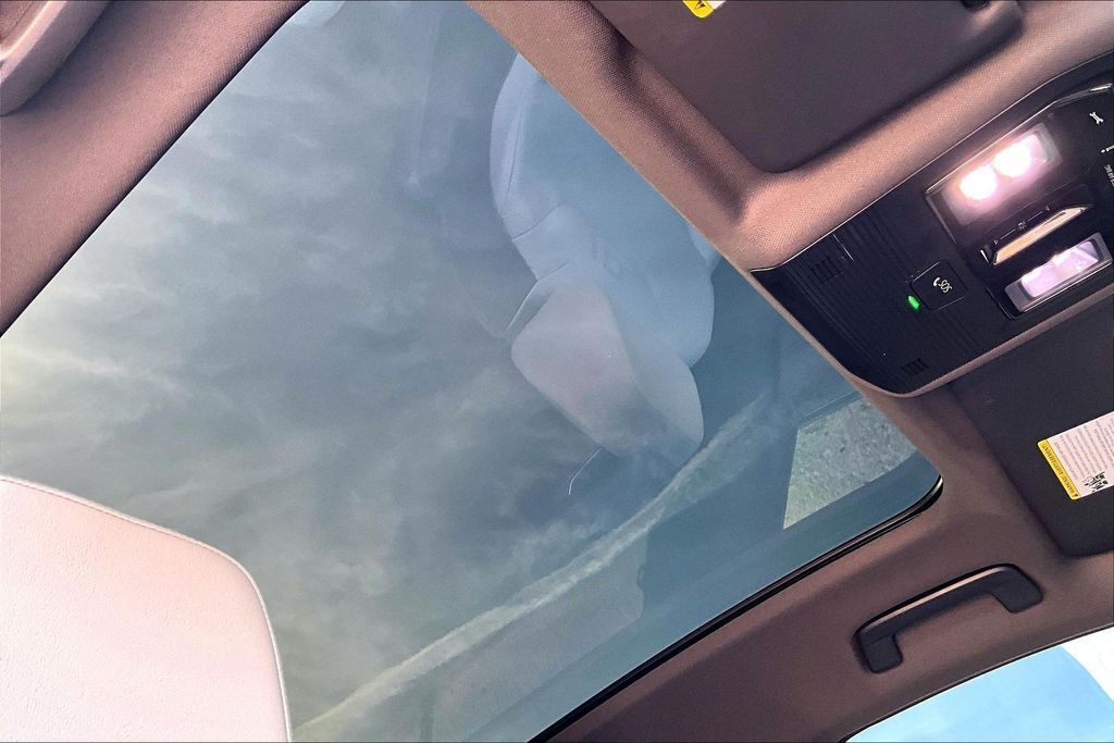 2022 Volkswagen ID.4 Pro S OR