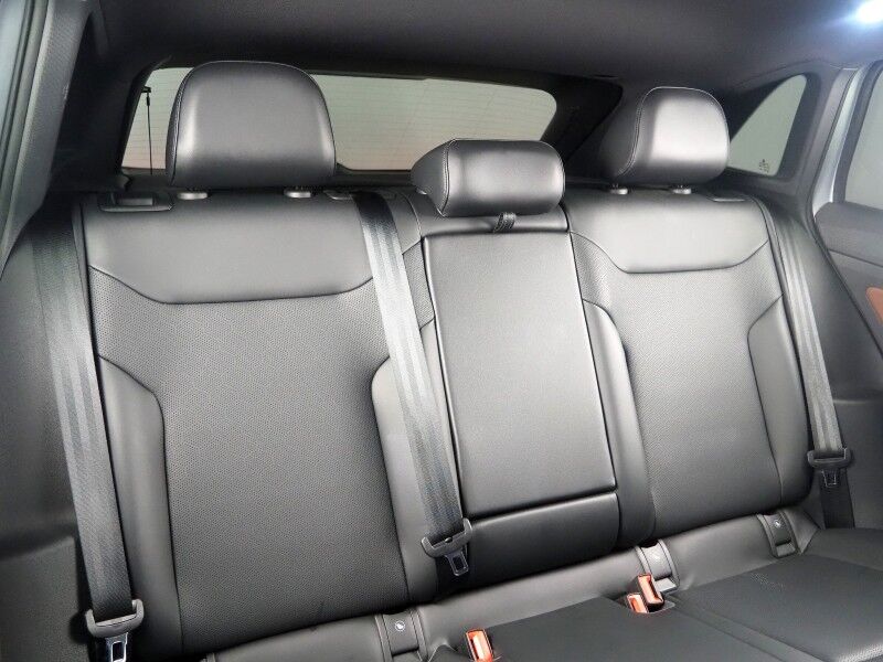 2022 Volkswagen ID.4 Pro S *PANORAMA GLASS ROOF, NAVIGATION, DIGITAL COCKPIT, ADAPTIVE CRUISE, SAFETY ALERTS, BACKUP-CAMERA, HEATED SEATS/STEERING, POWER LIFTGATE, WIRELESS CHARGING, ANDROID & APPLE Round Rock TX