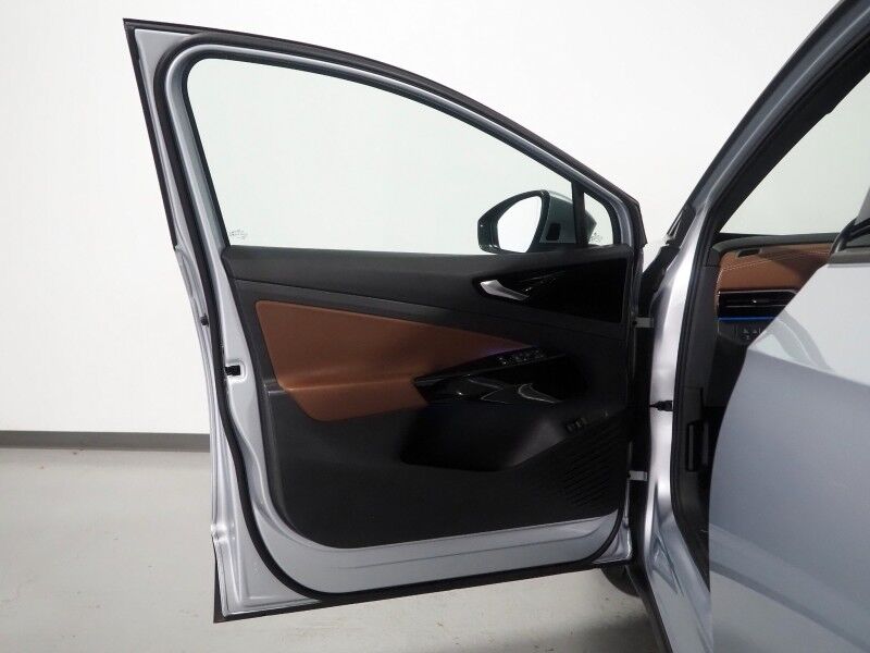 2022 Volkswagen ID.4 Pro S *PANORAMA GLASS ROOF, NAVIGATION, DIGITAL COCKPIT, ADAPTIVE CRUISE, SAFETY ALERTS, BACKUP-CAMERA, HEATED SEATS/STEERING, POWER LIFTGATE, WIRELESS CHARGING, ANDROID & APPLE Round Rock TX