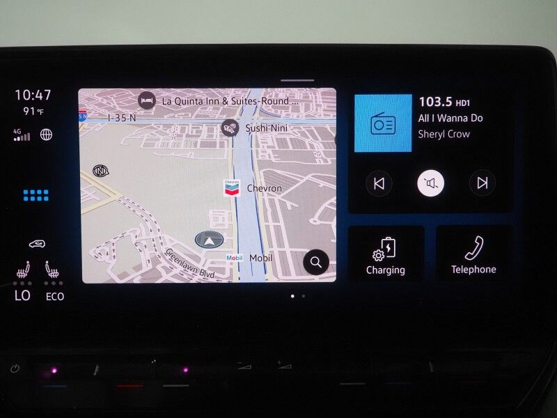 2022 Volkswagen ID.4 Pro S *PANORAMA GLASS ROOF, NAVIGATION, DIGITAL COCKPIT, ADAPTIVE CRUISE, SAFETY ALERTS, BACKUP-CAMERA, HEATED SEATS/STEERING, POWER LIFTGATE, WIRELESS CHARGING, ANDROID & APPLE Round Rock TX