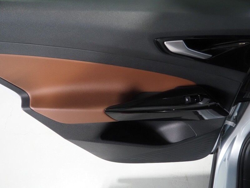 2022 Volkswagen ID.4 Pro S *PANORAMA GLASS ROOF, NAVIGATION, DIGITAL COCKPIT, ADAPTIVE CRUISE, SAFETY ALERTS, BACKUP-CAMERA, HEATED SEATS/STEERING, POWER LIFTGATE, WIRELESS CHARGING, ANDROID & APPLE Round Rock TX