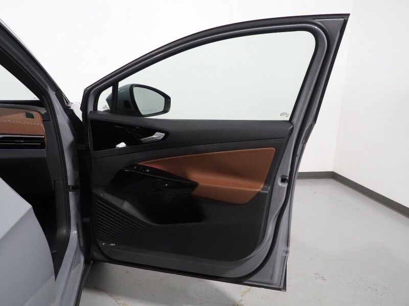 2022 Volkswagen ID.4 Pro S *PANORAMA GLASS ROOF, NAVIGATION, DIGITAL COCKPIT, SAFETY ALERTS, ADAPTIVE CRUISE, BACKUP-CAMERA, HEATED SEATS/STEERING, POWER LIFTGATE, WIRELESS CHARGING, ANDROID & APPLE Round Rock TX