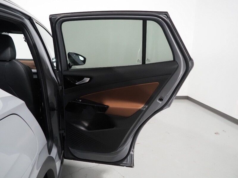 2022 Volkswagen ID.4 Pro S *PANORAMA GLASS ROOF, NAVIGATION, DIGITAL COCKPIT, SAFETY ALERTS, ADAPTIVE CRUISE, BACKUP-CAMERA, HEATED SEATS/STEERING, POWER LIFTGATE, WIRELESS CHARGING, ANDROID & APPLE Round Rock TX