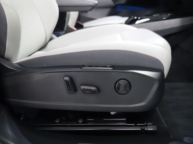 2022 Volkswagen ID.4 Pro S *PANORAMA GLASS ROOF, NAVIGATION, DIGITAL COCKPIT, SAFETY ALERTS, ADAPTIVE CRUISE, BACKUP-CAMERA, HEATED SEATS/STEERING, POWER LIFTGATE, WIRELESS CHARGING, ANDROID & APPLE Round Rock TX