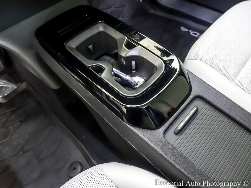 2022 Volkswagen ID.4 Pro S PRICE INCLUDES $4000 IRS TAX CREDIT!! YOU MUST QUALIFY!! Willowbrook IL
