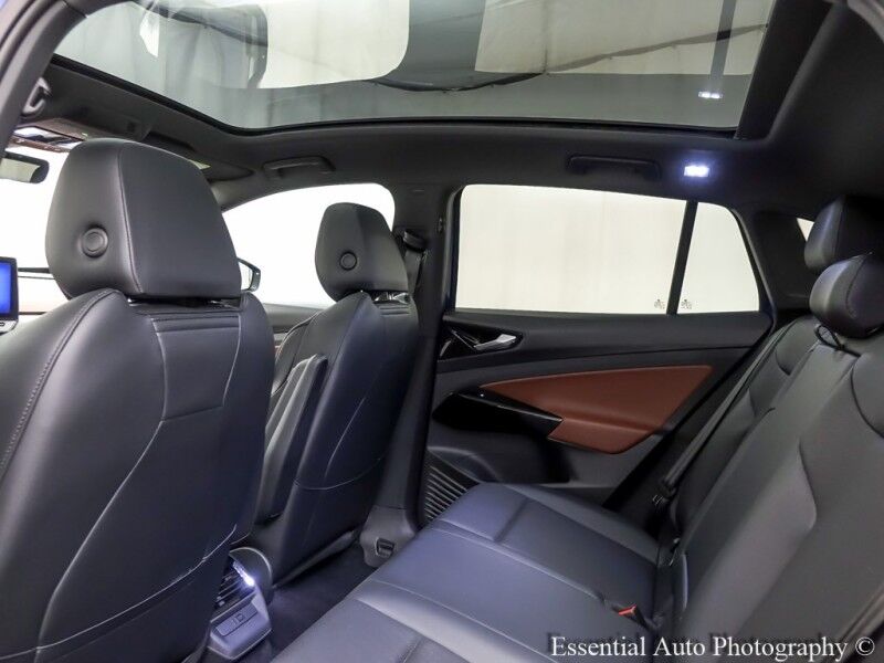 2022 Volkswagen ID.4 Pro S PRICE INCLUDES $4000 IRS TAX CREDIT!! YOU MUST QUALIFY!! Willowbrook IL