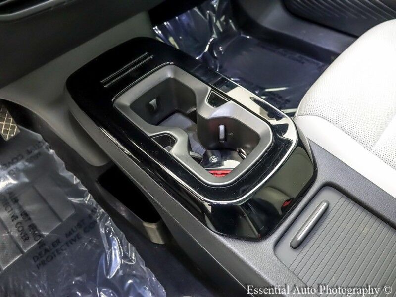 2022 Volkswagen ID.4 Pro S PRICE INCLUDES $4000 IRS TAX CREDIT!! YOU MUST QUALIFY! Willowbrook IL