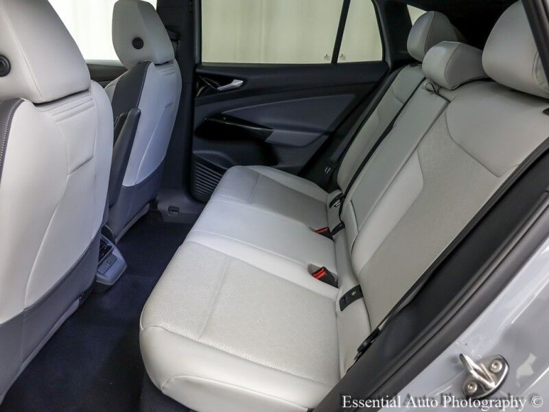 2022 Volkswagen ID.4 Pro S PRICE INCLUDES $4000 IRS TAX CREDIT!! YOU MUST QUALIFY! Willowbrook IL