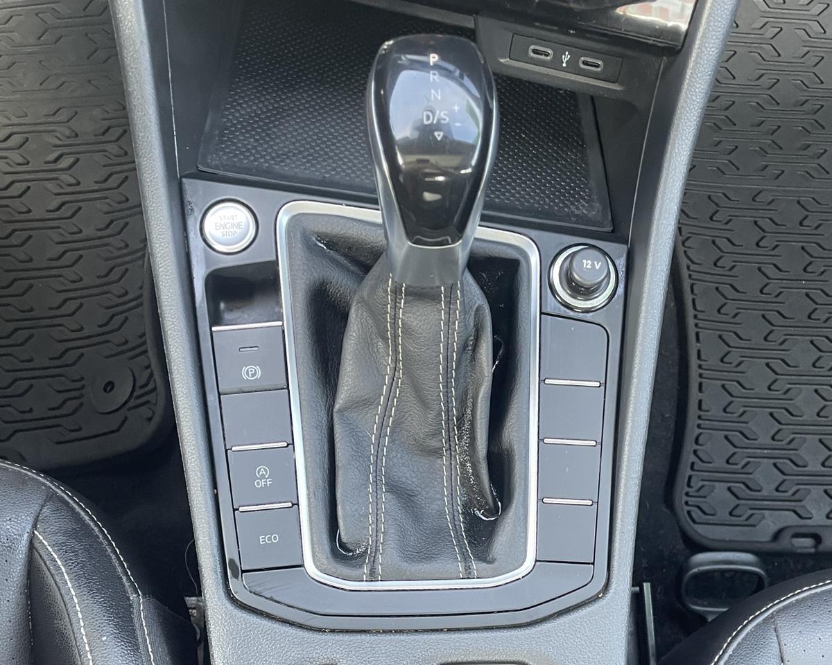 2022 Volkswagen Jetta 1.5T SE Sedan 4D Port Orchard WA