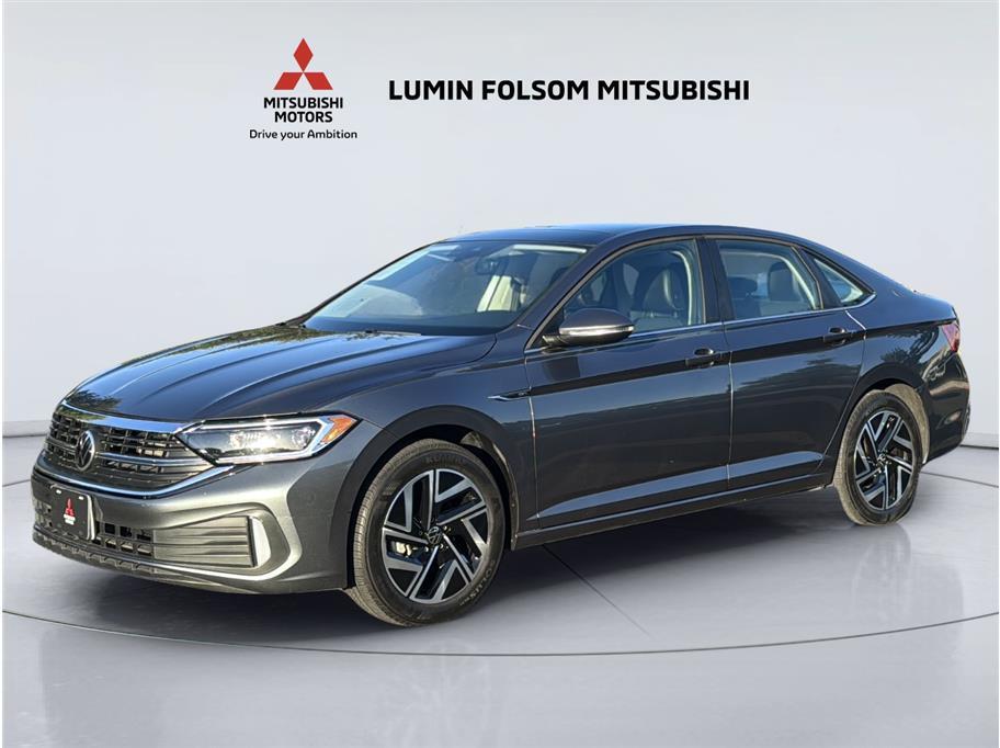 2022 Volkswagen Jetta 1.5T SEL Sedan 4D