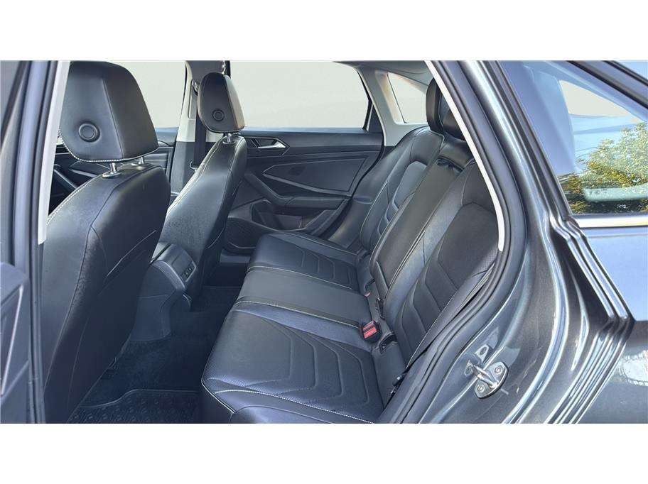 2022 Volkswagen Jetta 1.5T SEL Sedan 4D Folsom CA