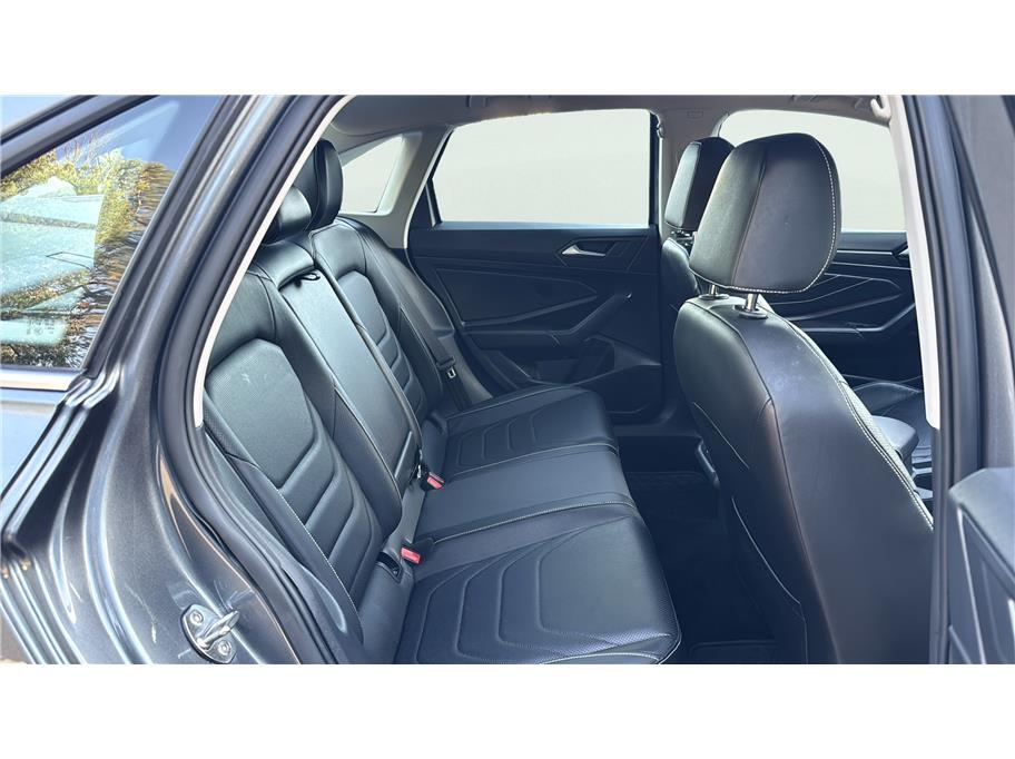 2022 Volkswagen Jetta 1.5T SEL Sedan 4D Folsom CA