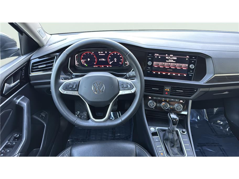 2022 Volkswagen Jetta 1.5T SEL Sedan 4D Folsom CA