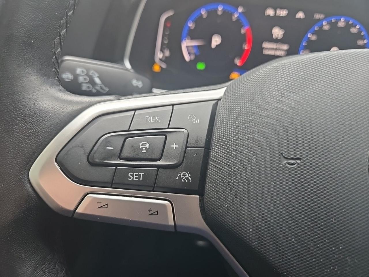 2022 Volkswagen Jetta 1.5T SEL West Burlington IA