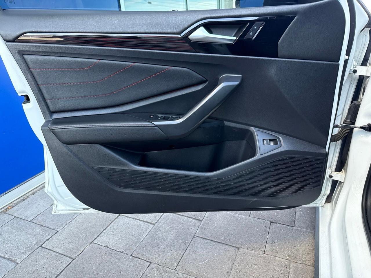 2022 Volkswagen Jetta GLI 2.0T Autobahn Bend OR