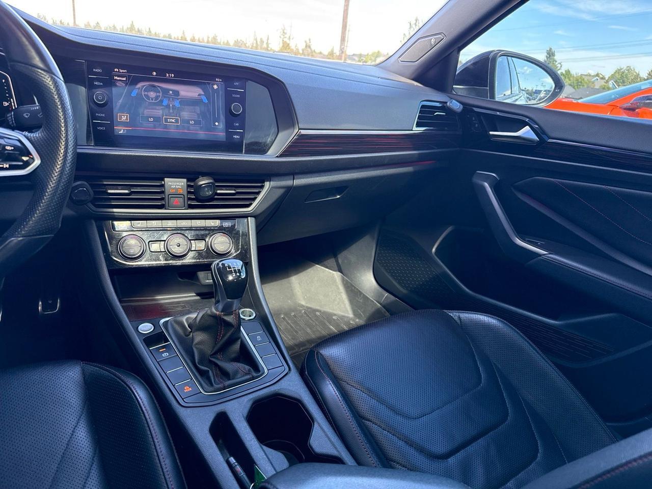 2022 Volkswagen Jetta GLI 2.0T Autobahn Bend OR