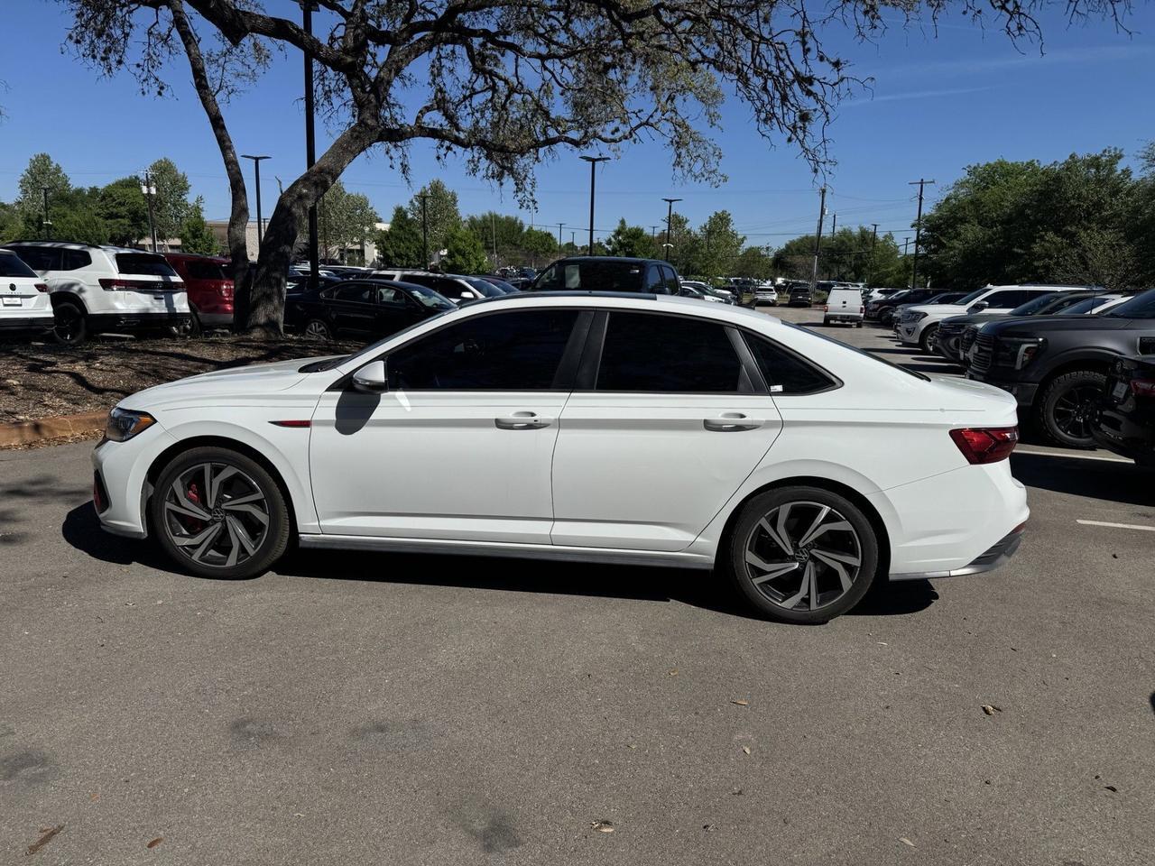 2022 Volkswagen Jetta GLI Autobahn