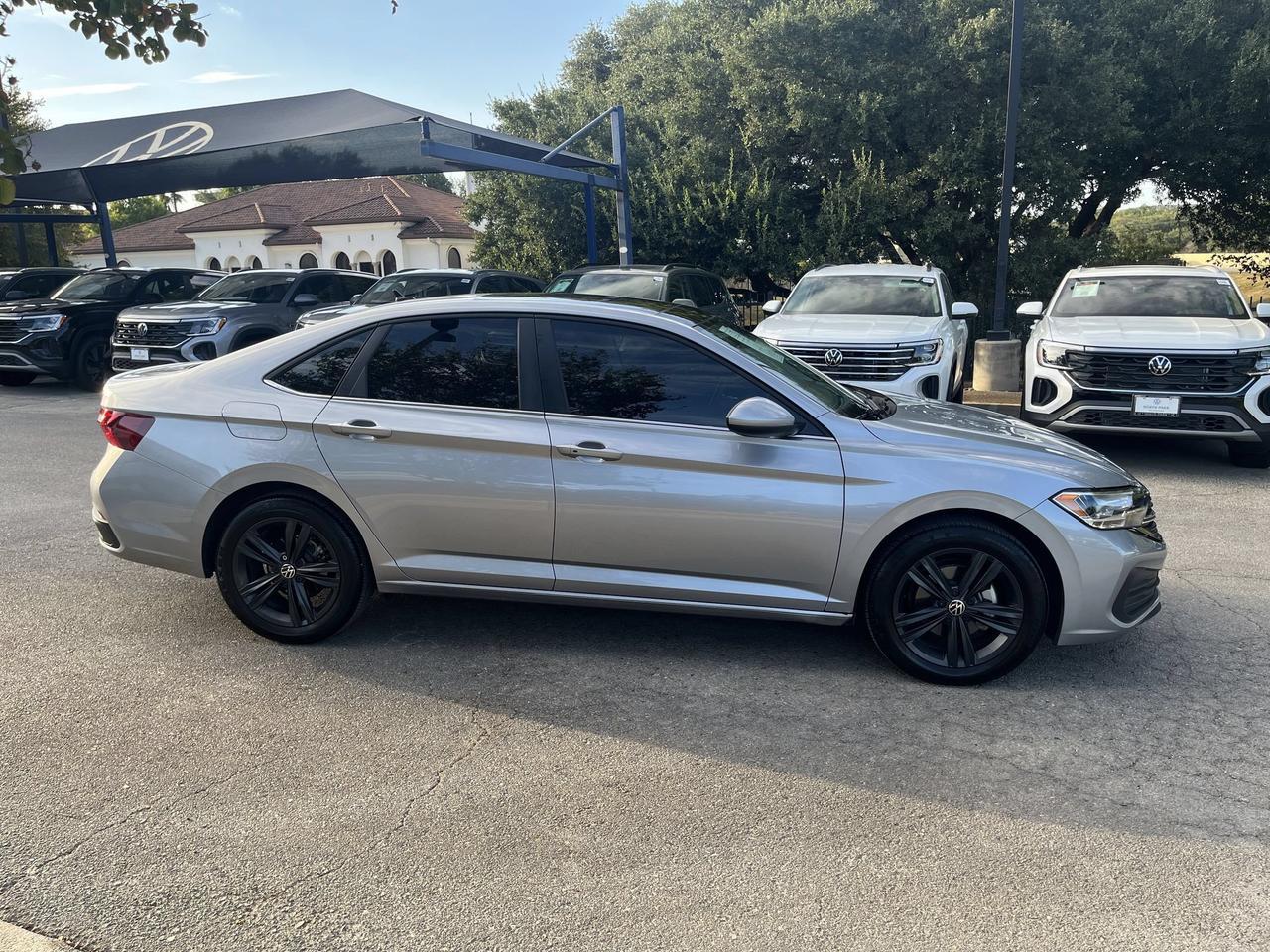 2022 Volkswagen Jetta SE