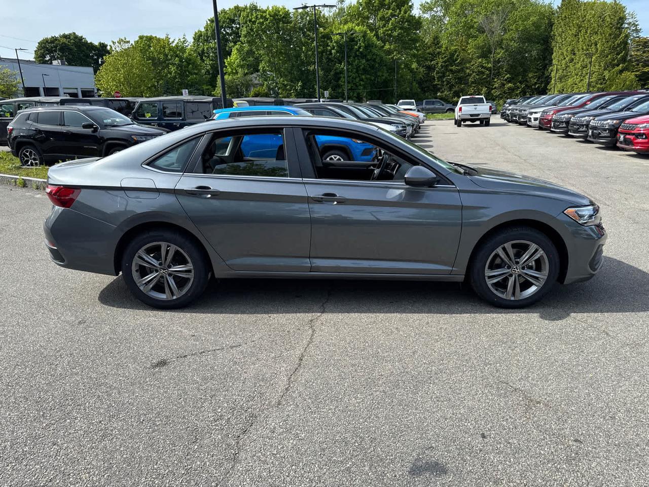 2022 Volkswagen Jetta SE Dartmouth MA