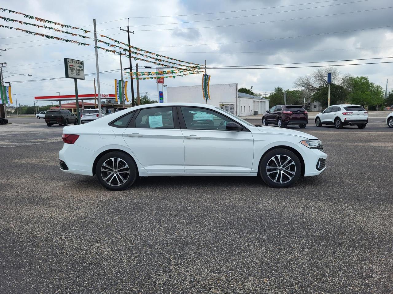 2022 Volkswagen Jetta Sport Auto
