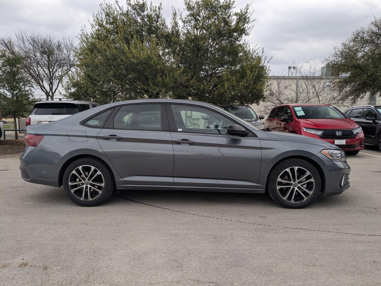 2022 Volkswagen Jetta Sport