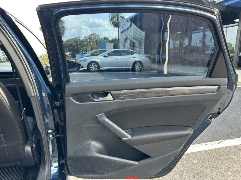 2022 Volkswagen Passat 2.0T R-Line Jacksonville FL